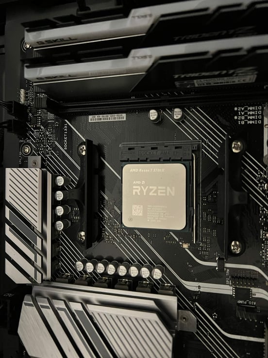 Processore Scatola AMD Ryzen 7 5700X 3,4 GHz senza ventola