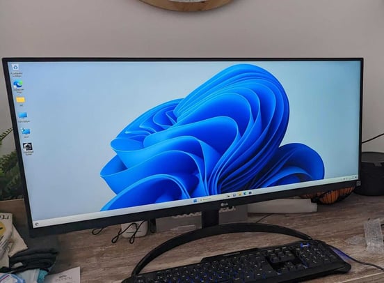 LG 29WP500 Monitor 21:9 UltraWide Full HD 29