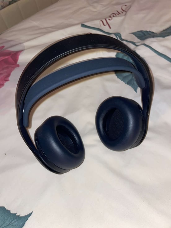 Le Cuffie Wireless Pulse 3D Per PS5 Usciranno In Versione Midnight Black Il Mese Prossimo - Foto 4