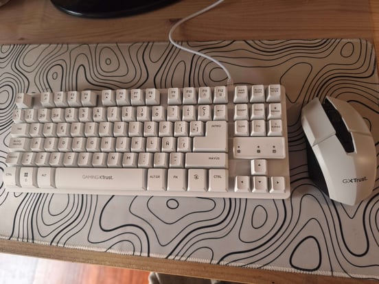 Set Mouse E Tastiera Cablati HOMSFOU Bianchi: Retroilluminazione LED, Usb E Tasti Floating
