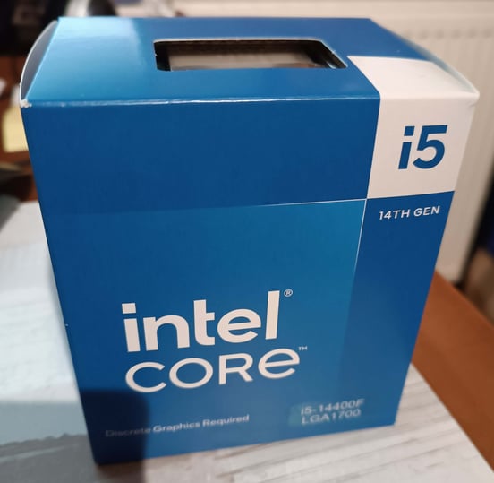 CPU Intel Core i5-14400F BOX Amazon.com: Intel Core i5-14400F Desktop Processor 10 cores