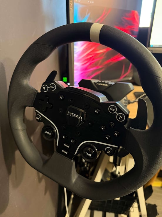 MOZA Racing R3 3.9Nm Base Ruota Motrice Diretta Con Volante ESX E Pedali Per Xbox E PC - Foto 3